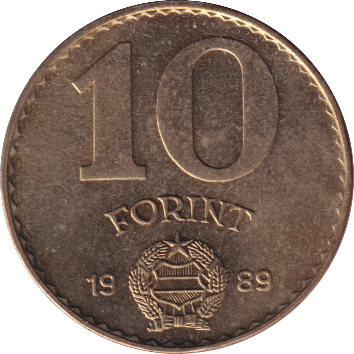 10 forint - Femme debout - Type 2